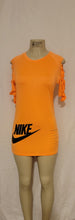 Load image into Gallery viewer, Nike Dresses.
